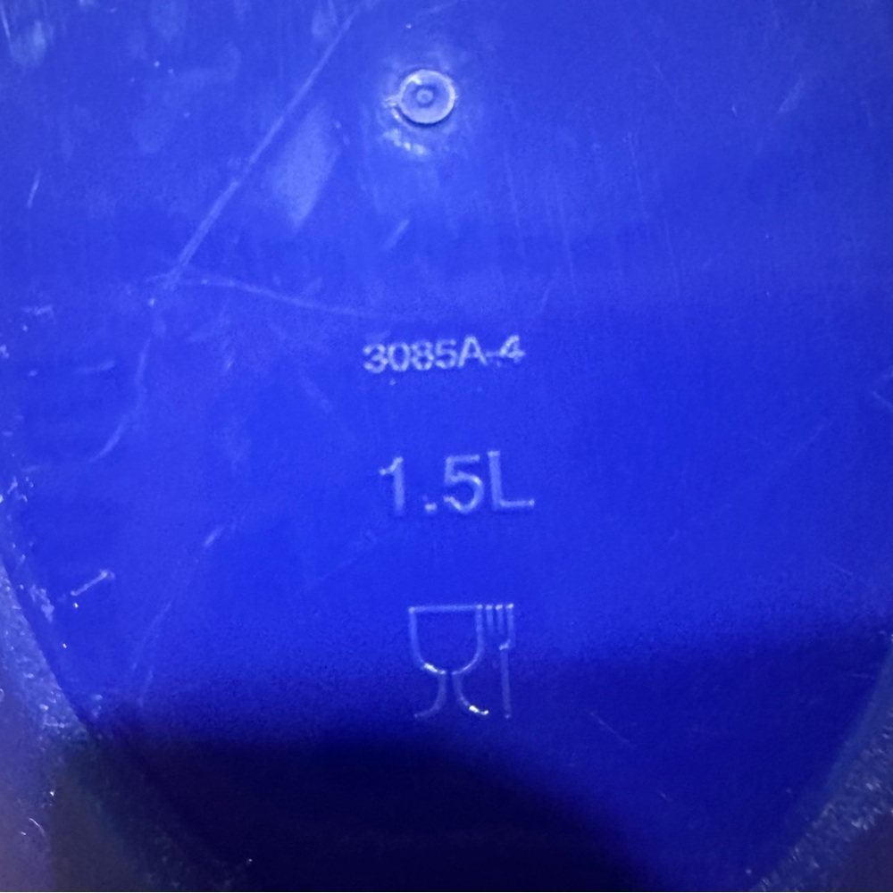 Vintage Tupperware Quick mix mixing bowl in blue 1.5L #3085A-4 Easy Hold & Pour - Picture 5 of 6